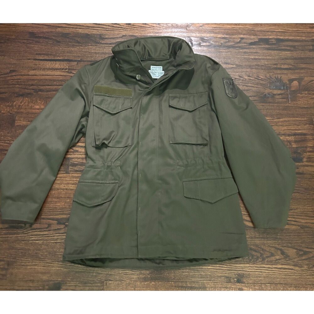 Vintage Heereseigentum Men's Green Austrian Military Field Jacket Coat 104/108cm